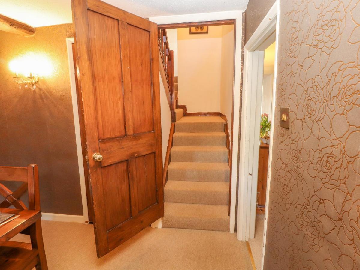 Clerk Beck Cottage Ulverston Extérieur photo
